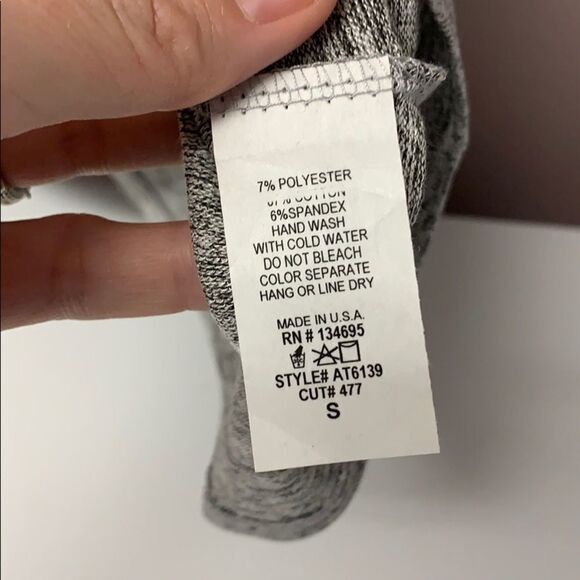 My LAnd Strappy Cold Shoulder Long Top Small NWT - Picture 4 of 7